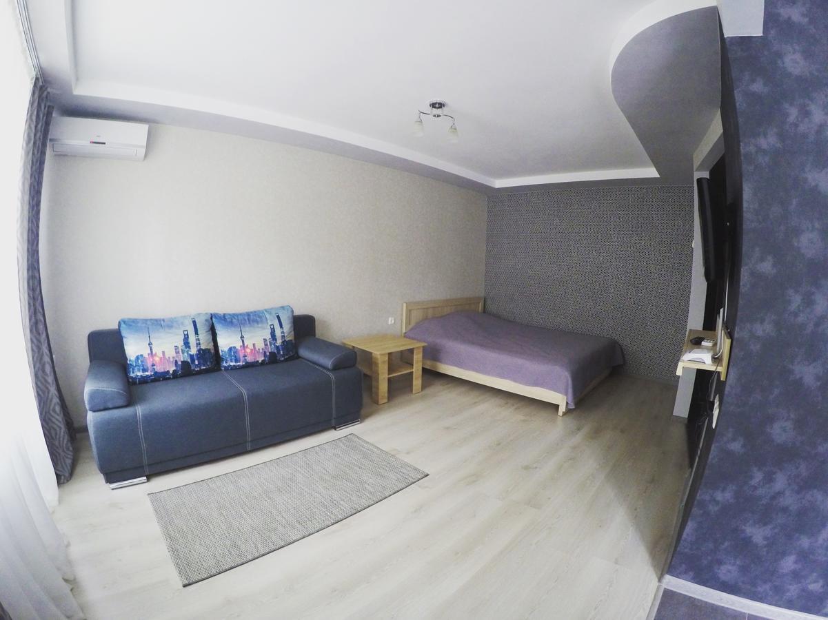 Apartment In The Center Csernyihiv Kültér fotó